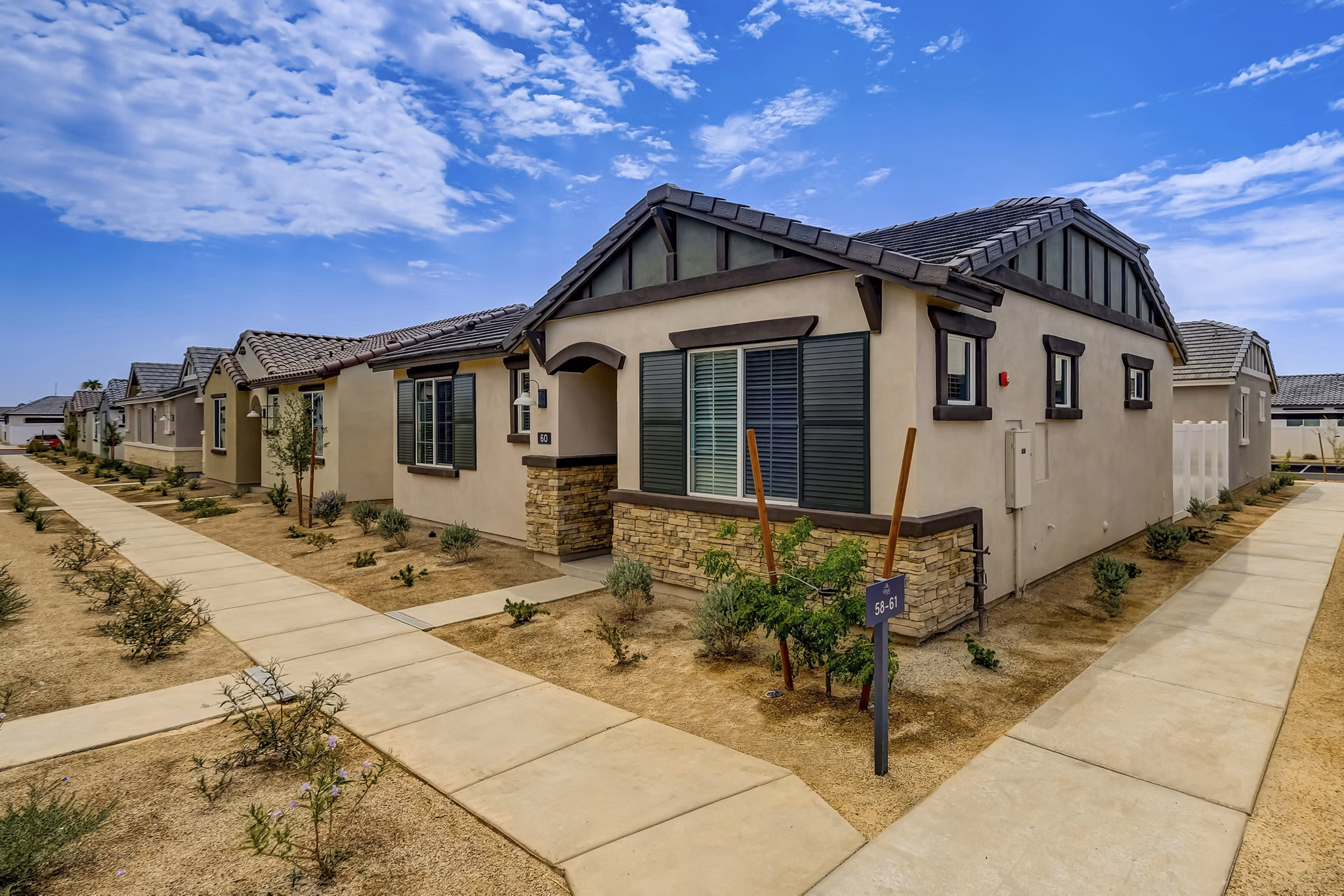building at Villas Litchfield Park Apartments