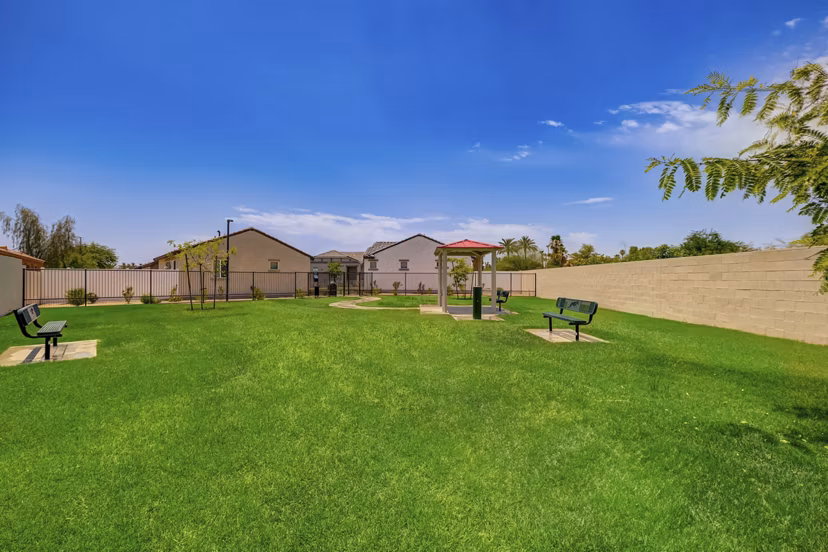 recreational area at Villas Litchfield Park Apartments 