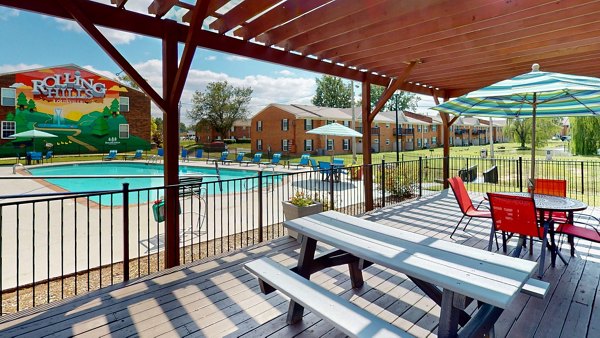 grill area at Rolling Hills Apartments 