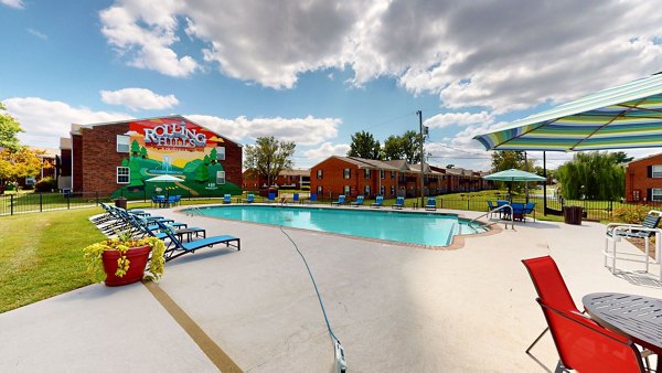 pool at Rolling Hills Apartments 