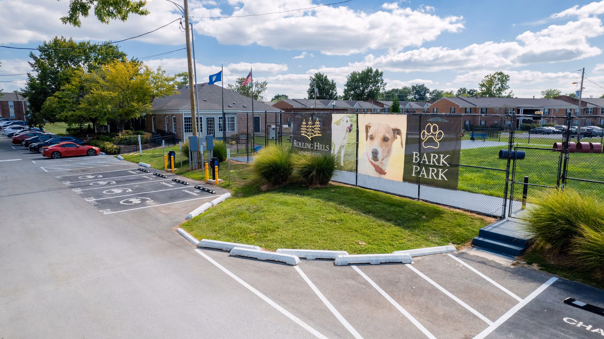 dog park at Rolling Hills Apartments 