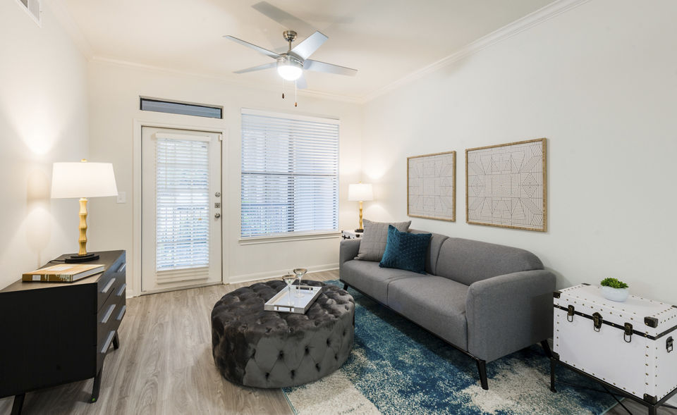 living room at Duo West Champions Apartments 