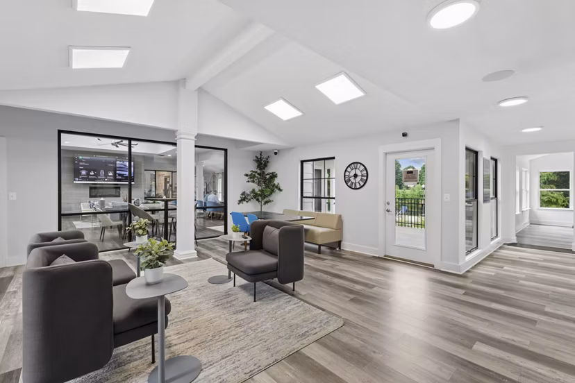 clubhouse at Kensington Crossing Apartments