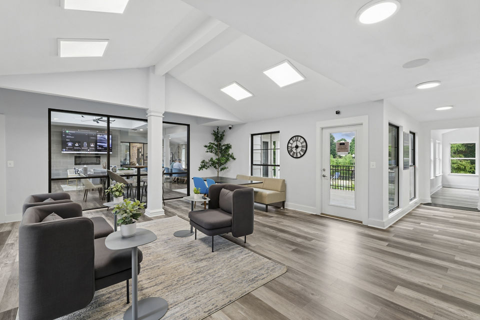 clubhouse at Kensington Crossing Apartments