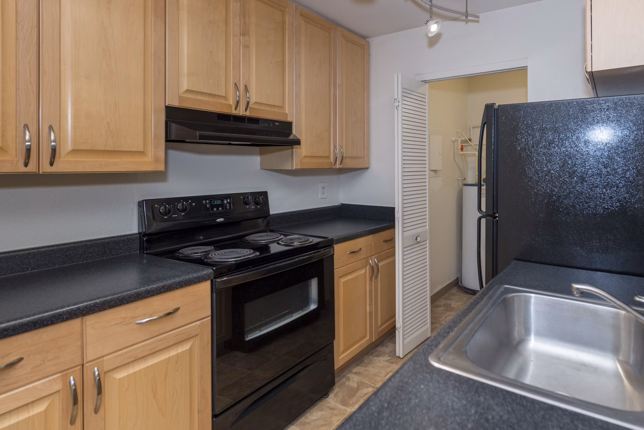 kitchen at Magnolia Falls Apartments