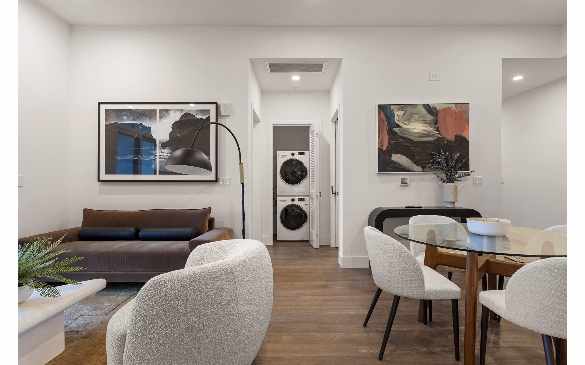 living room at Silhouette Apartments