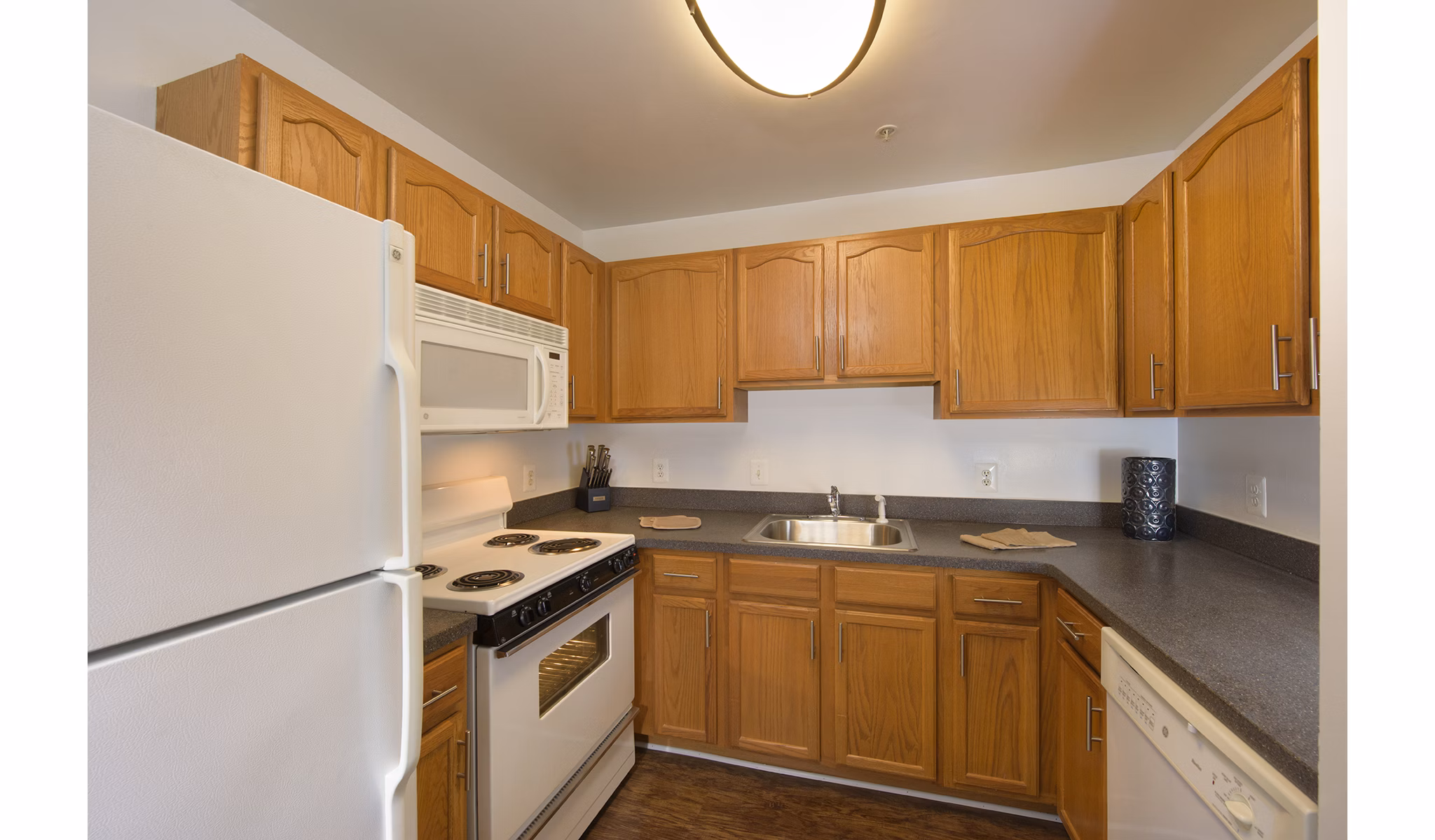 kitchen at The Gardens of Annapolis Apartments