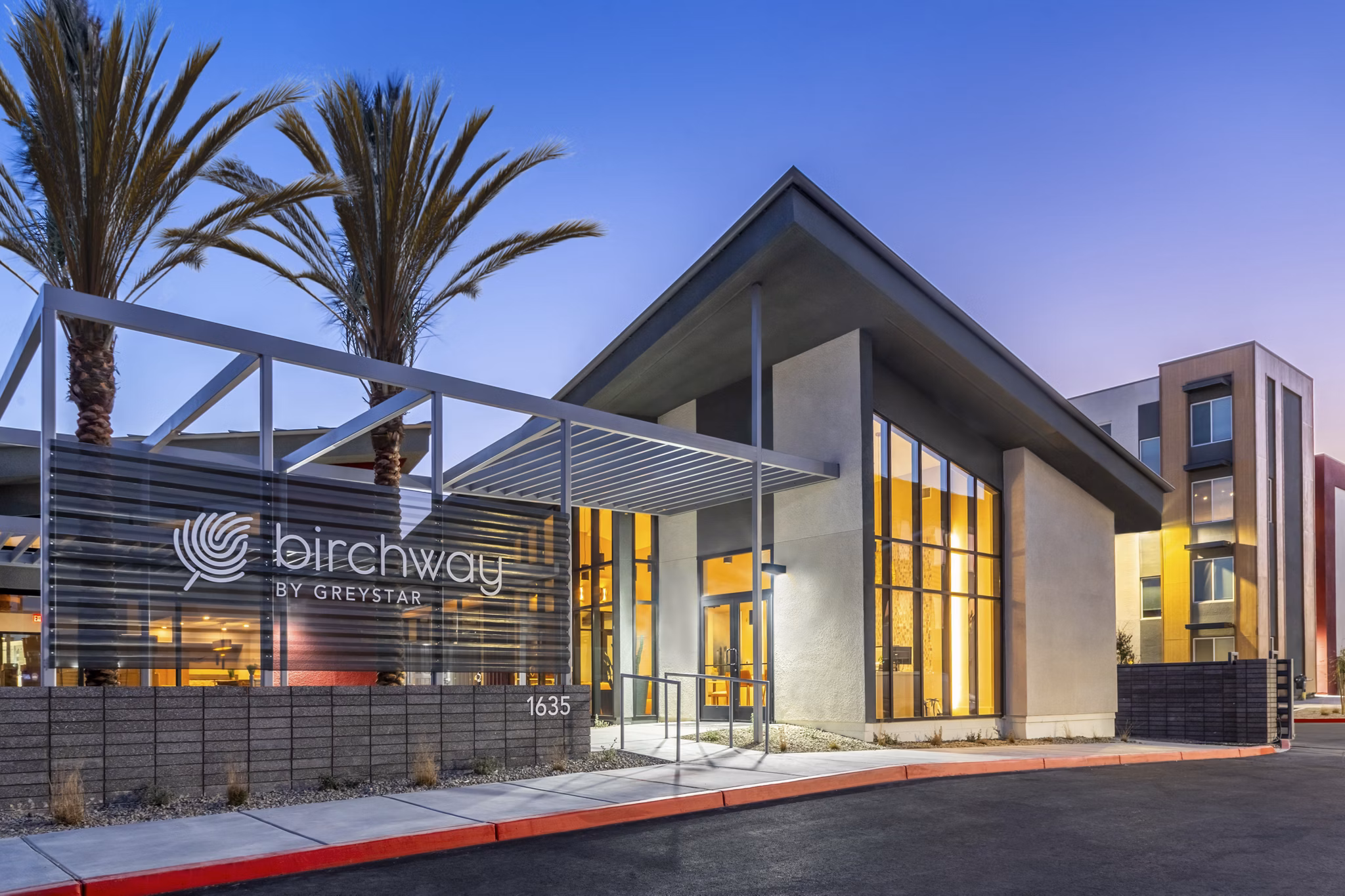 clubhouse at Birchway Tropicana Apartments