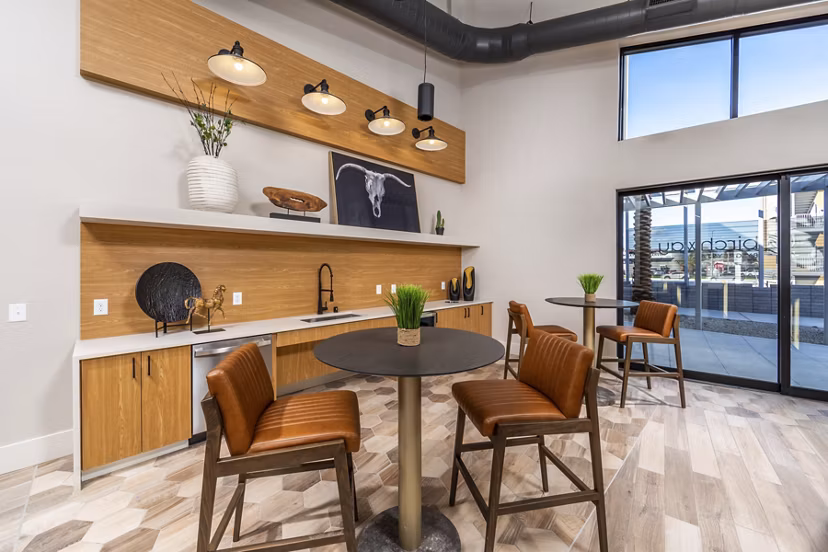 clubhouse at Birchway Tropicana Apartments