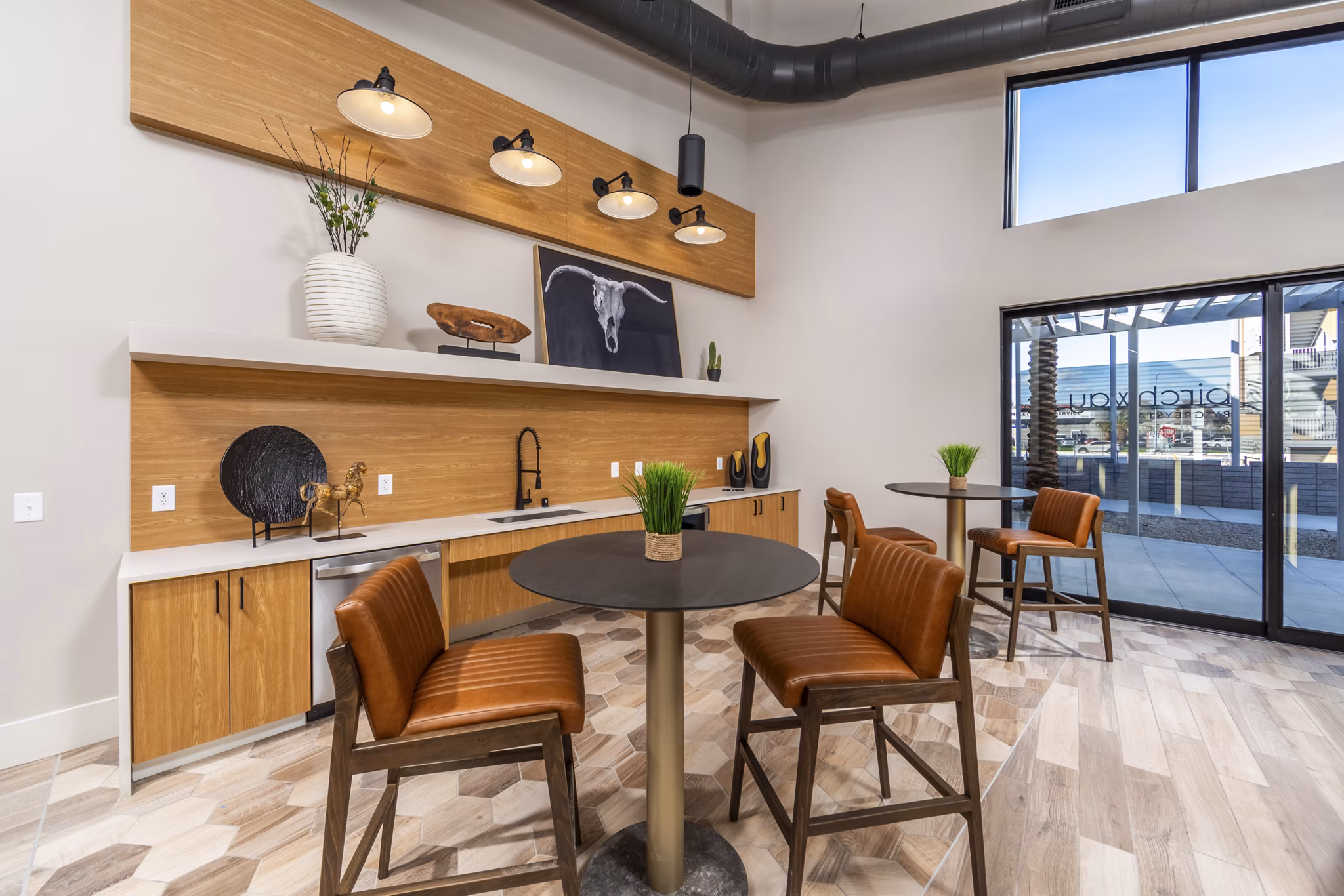 clubhouse at Birchway Tropicana Apartments