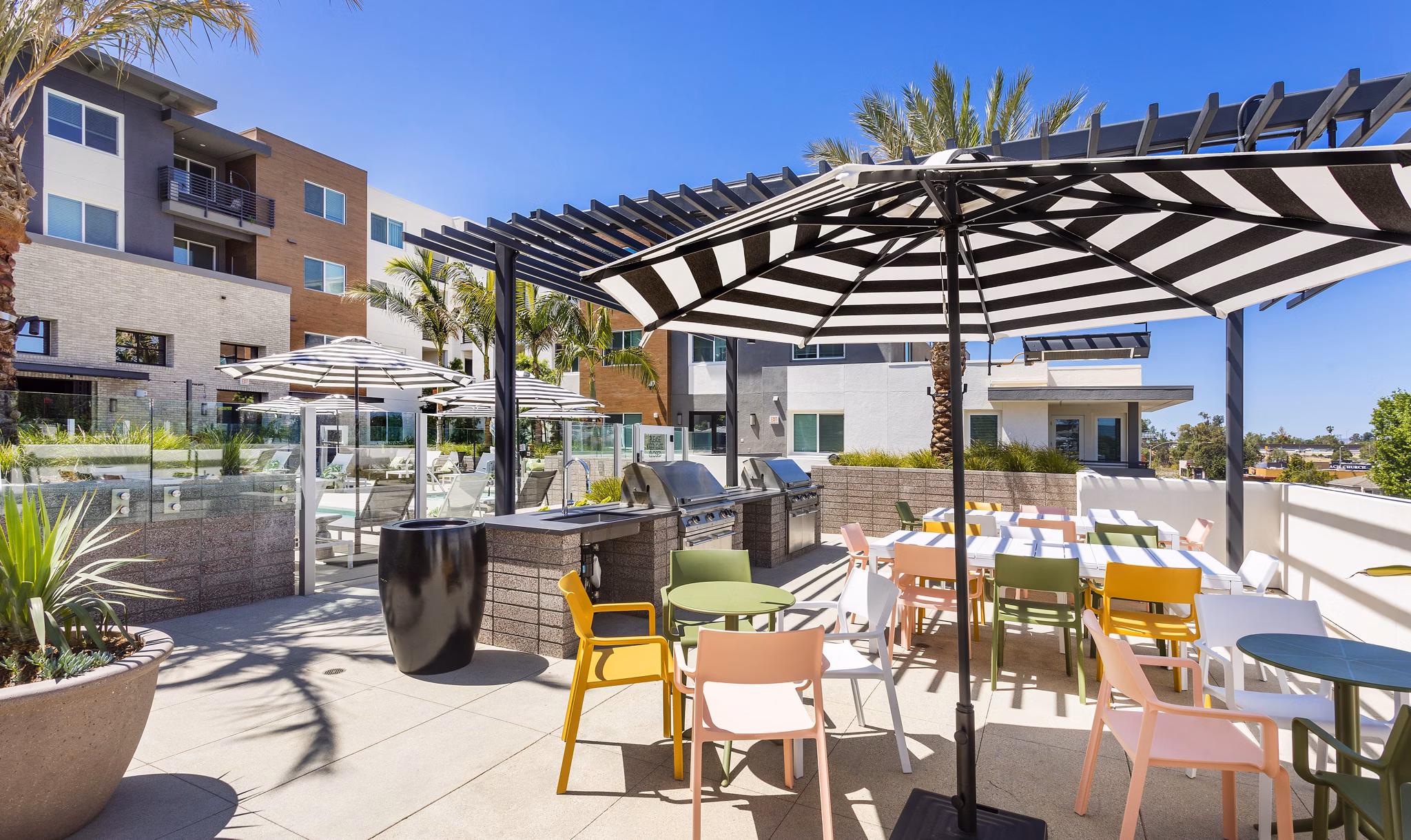 courtyard at Alexan NoHo West Apartments