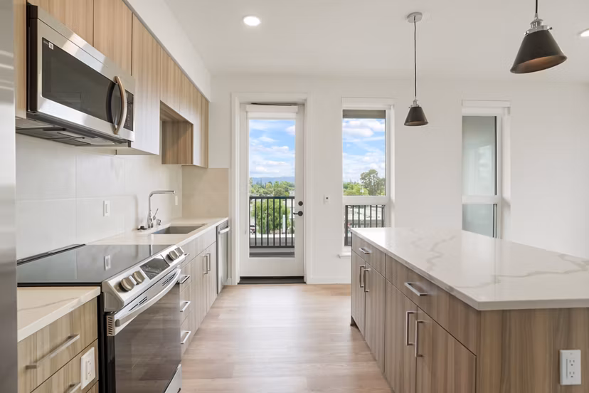 kitchen at Maxwell at Bascom Apartments