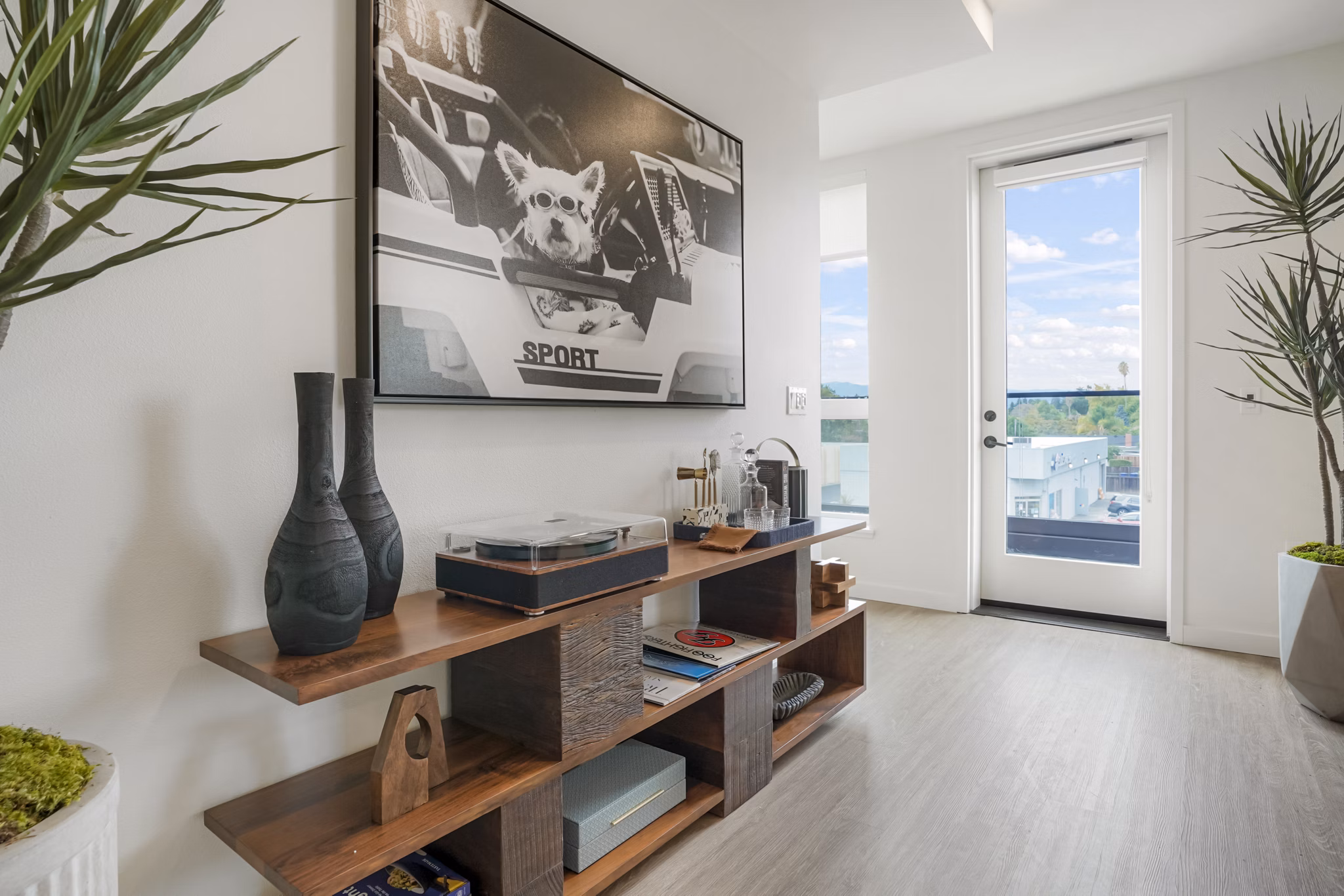 living room at Maxwell at Bascom Apartments