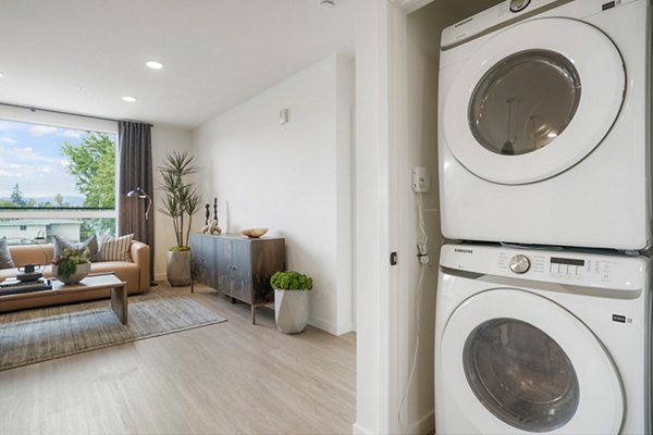 laundry facility at Maxwell at Bascom Apartments