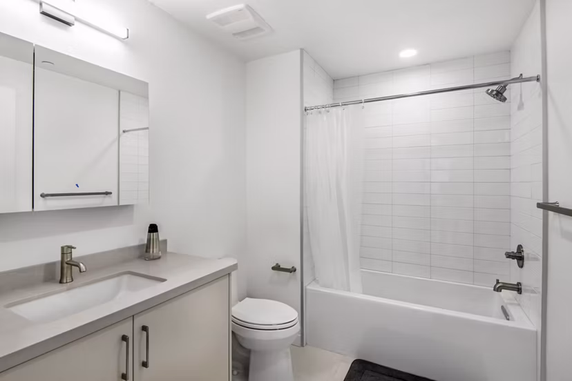 bathroom at Porter Mar Vista Apartments