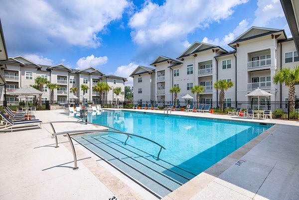 pool at The Duke of Charleston Apartments
