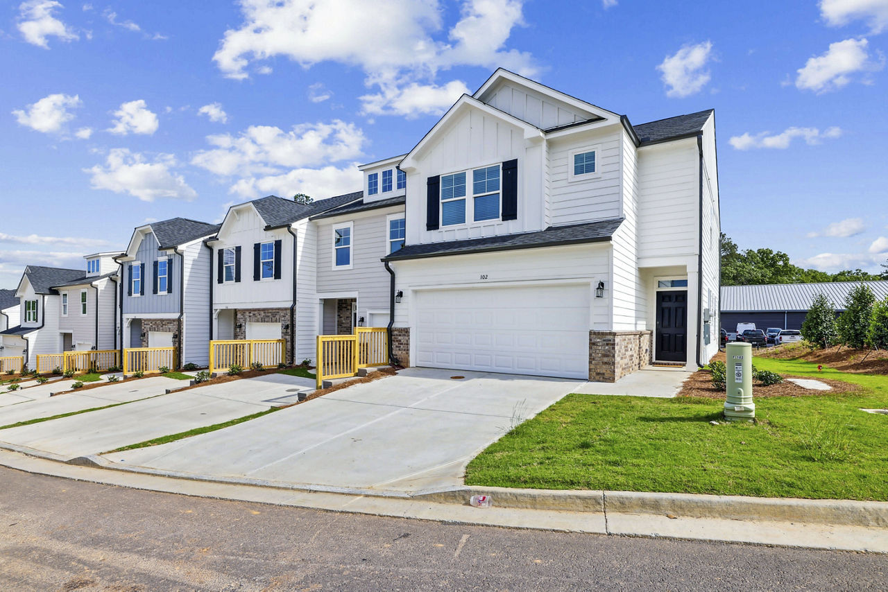 Fairlie Townhomes Cartersville Ga 2 of 12