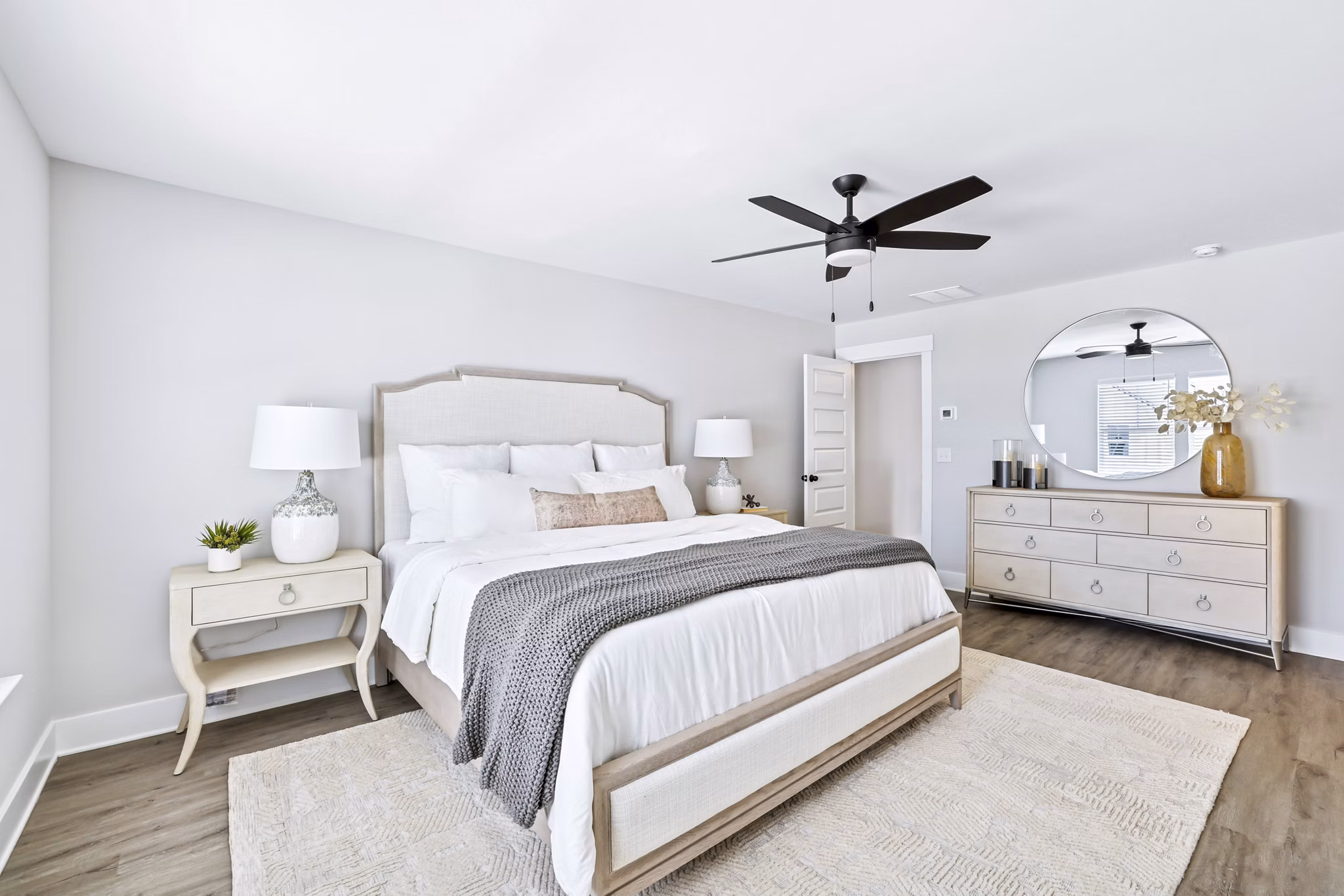 bedroom at Fairlie Apartments
