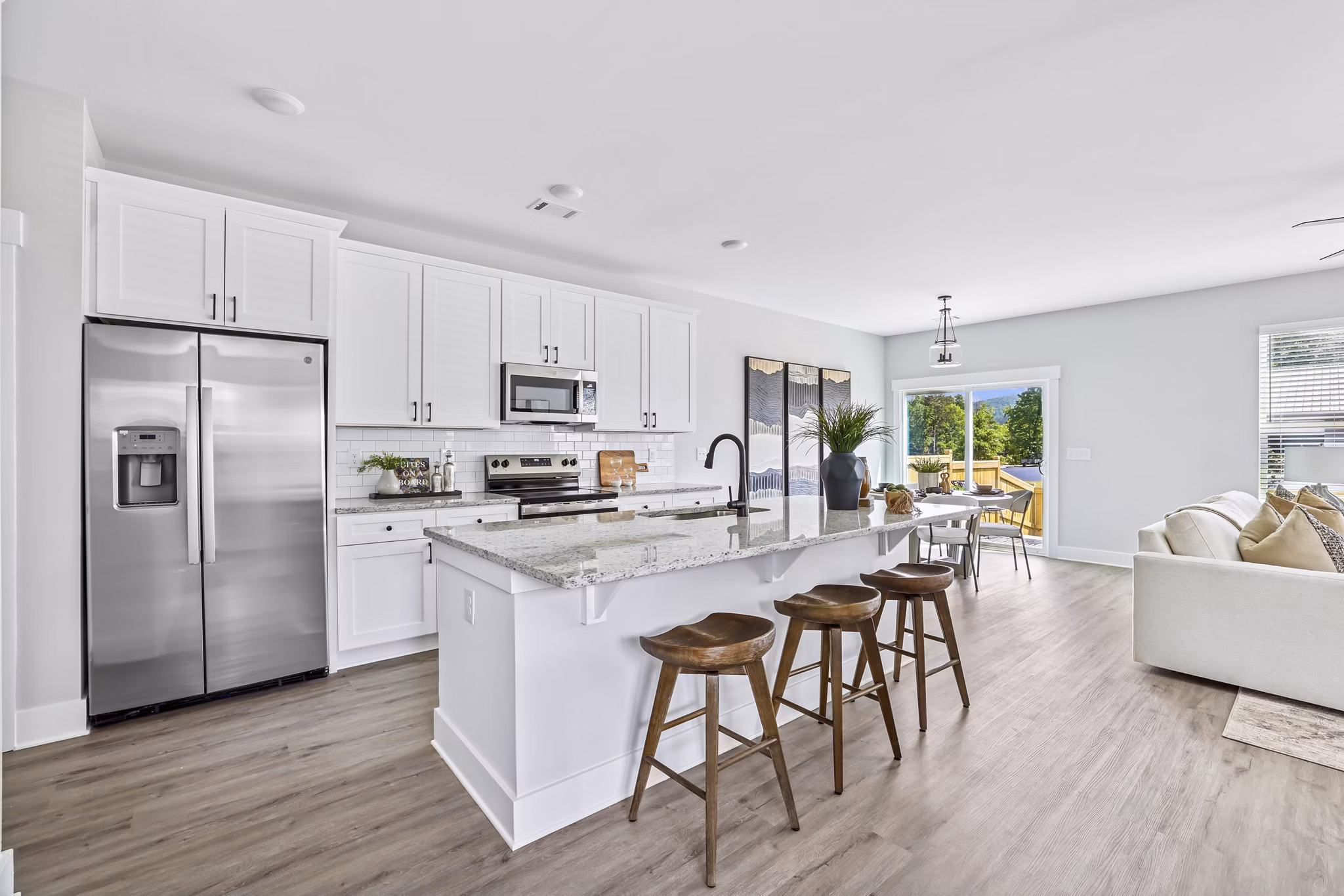 kitchen at Fairlie Apartment Homes