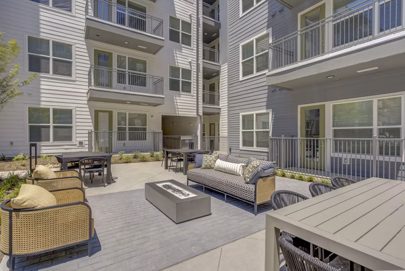 grill area at Alexan at the Galleria Apartments