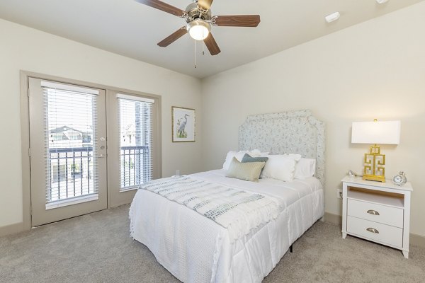 bedroom at Rosalia Silverlake Apartments