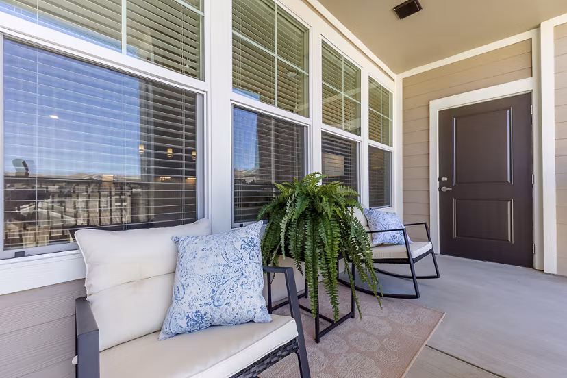 patio at Fordham at Silverlake Apartments