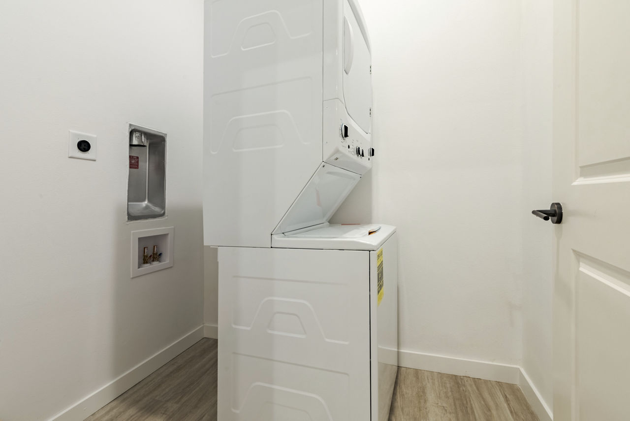 Laundry room at Parasol Melbourne