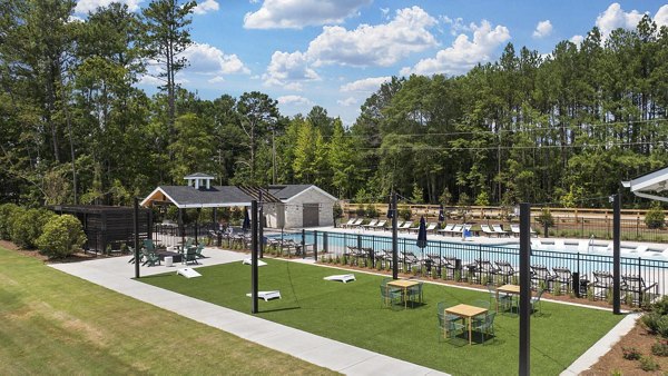 patio at The Rosemoor Apartments