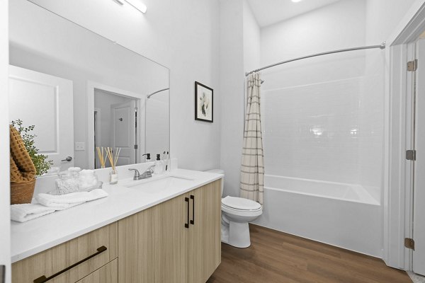 bathroom at Charlotte Exchange Apartments 