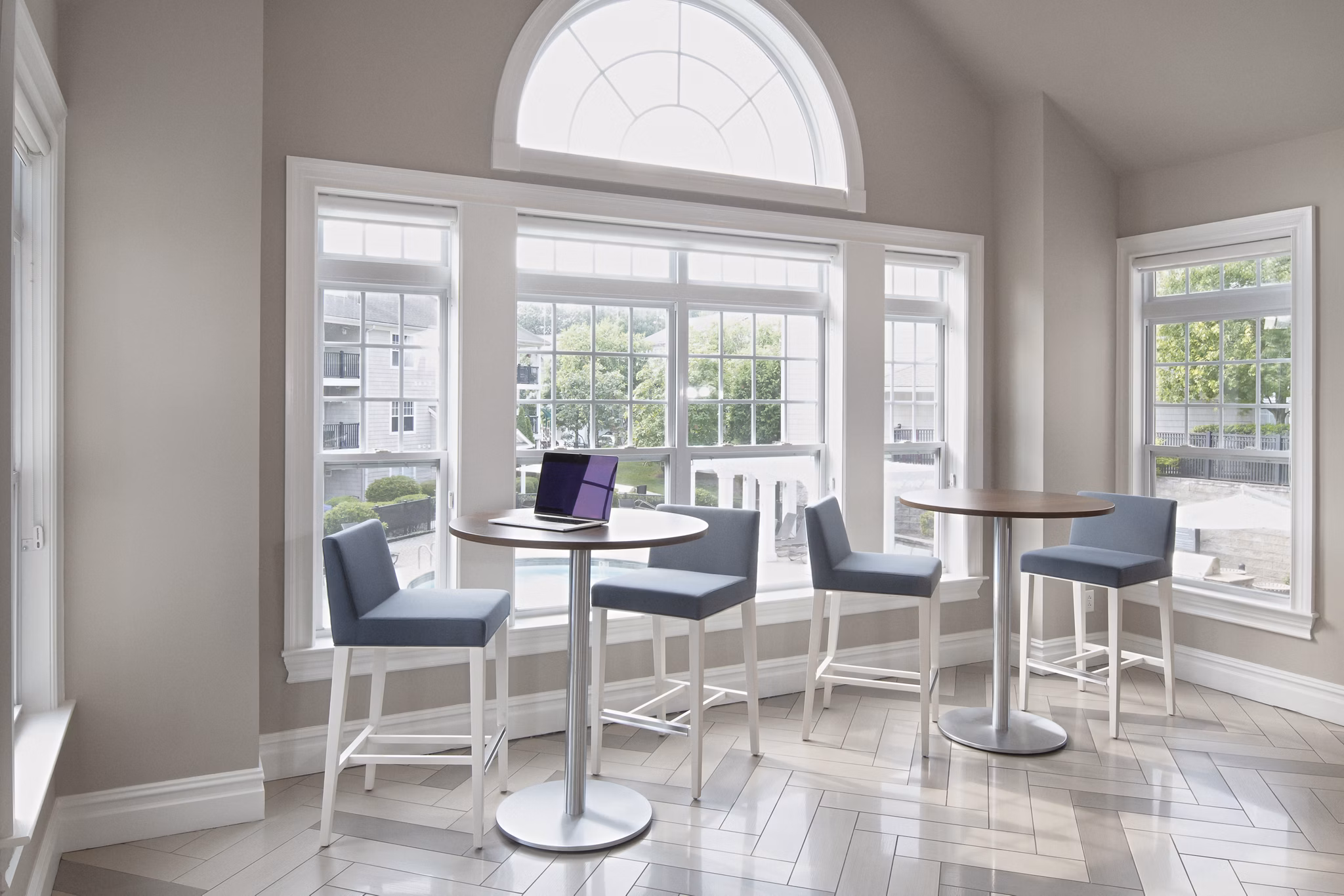 clubhouse at Riverwood at New Canaan Apartments