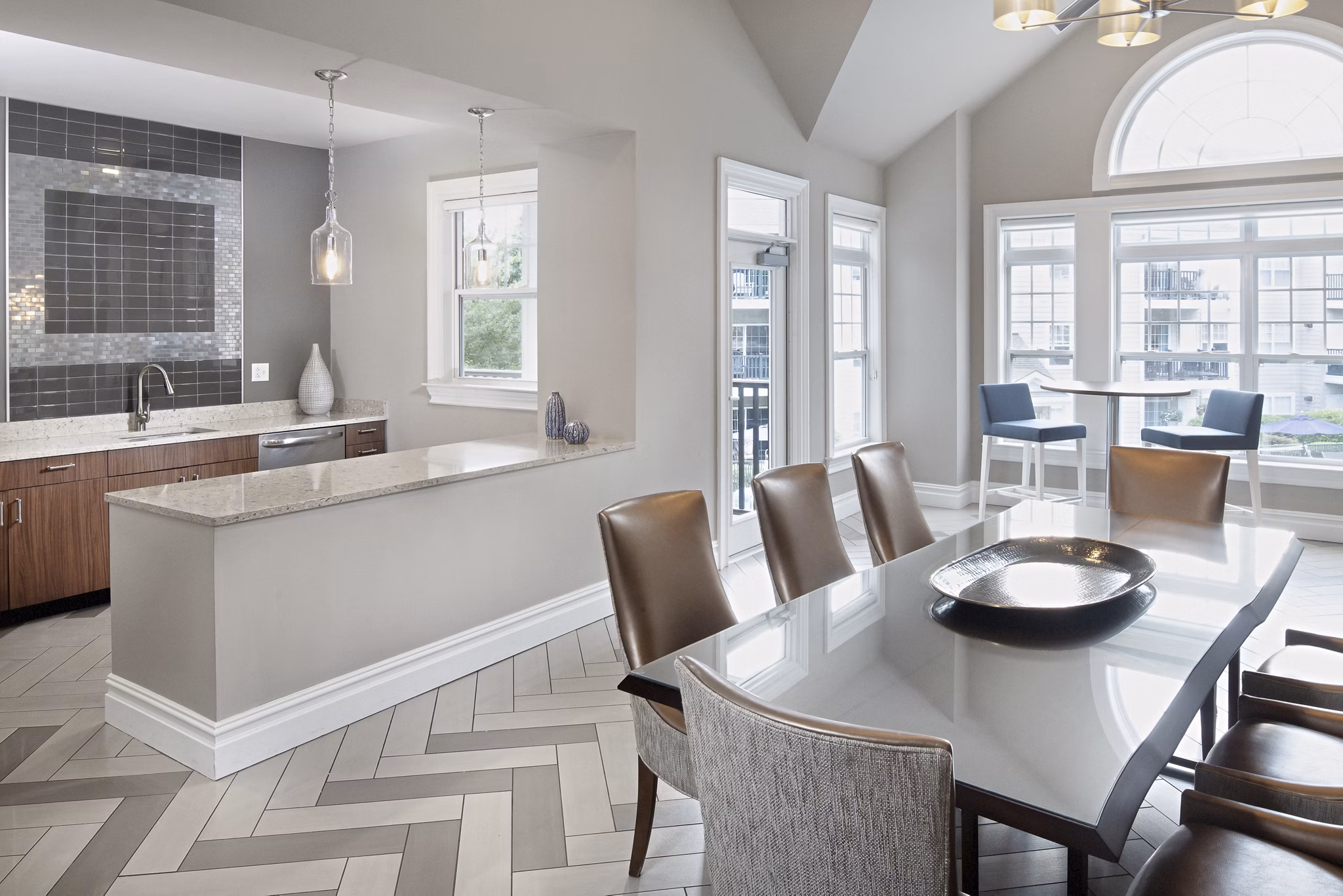 clubhouse at Riverwood at New Canaan Apartments