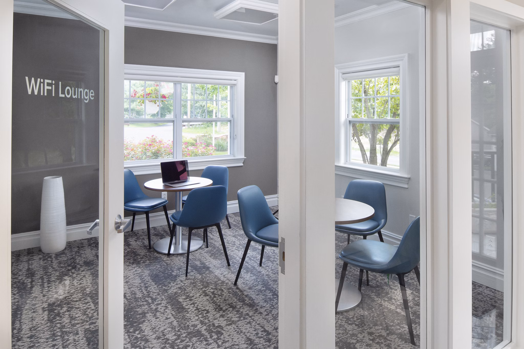 clubhouse at Riverwood at New Canaan Apartments