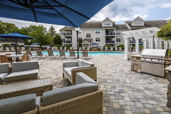 patio at Riverwood at New Canaan Apartments