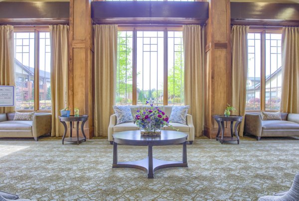 clubhouse at King's Reserve Suwanee Apartments 