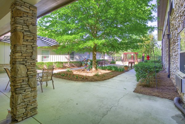 patio at King's Reserve Suwanee Apartments 