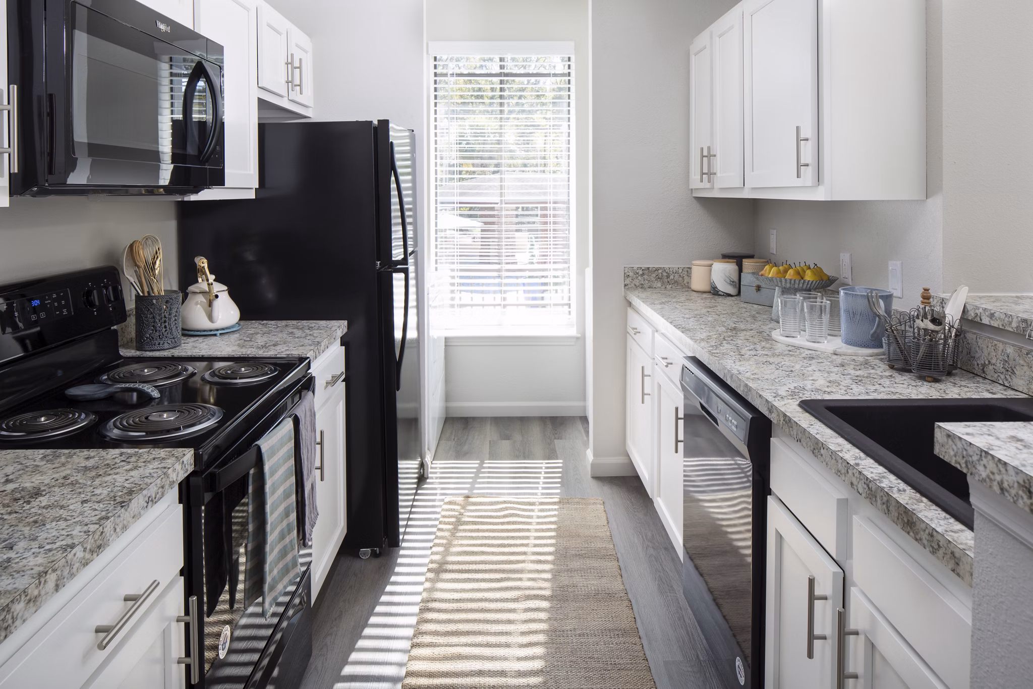 kitchen at Canyon Park Apartments