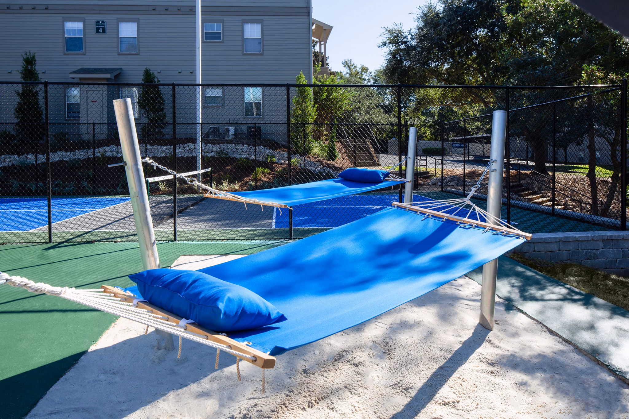 courtyard at Canyon Park Apartments