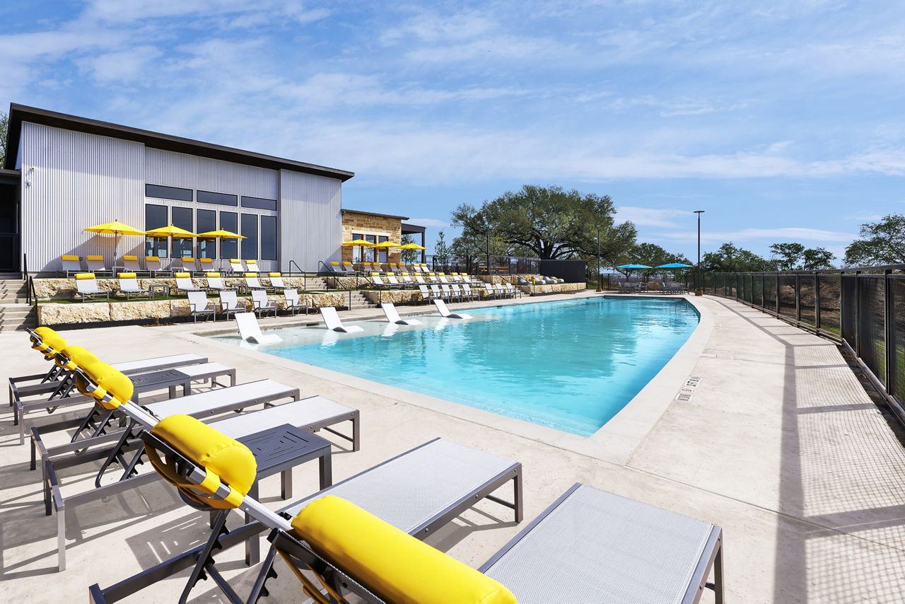 Los Cielos At Brooks Luxury Rentals San Antonio Tx 7 of 12