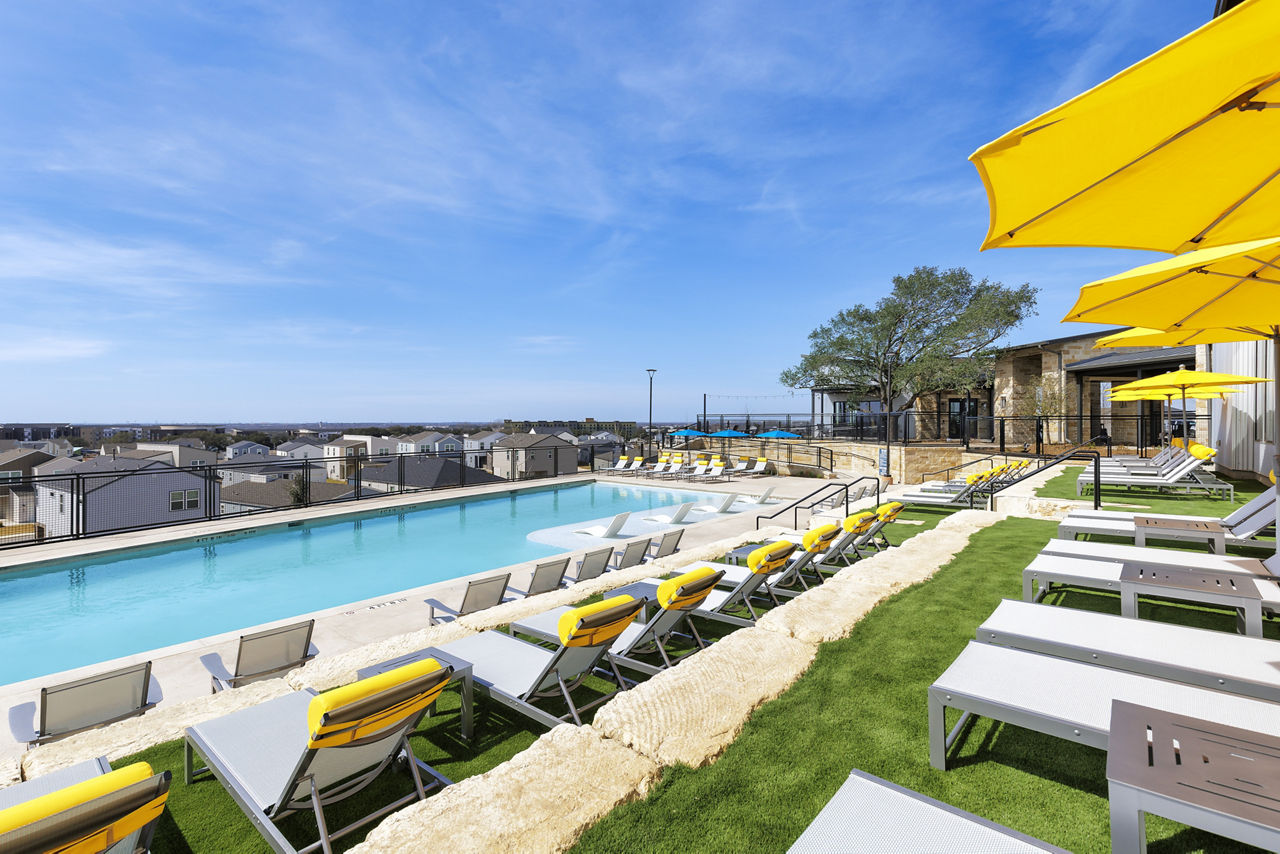 Los Cielos At Brooks Luxury Rentals San Antonio Tx 8 of 12