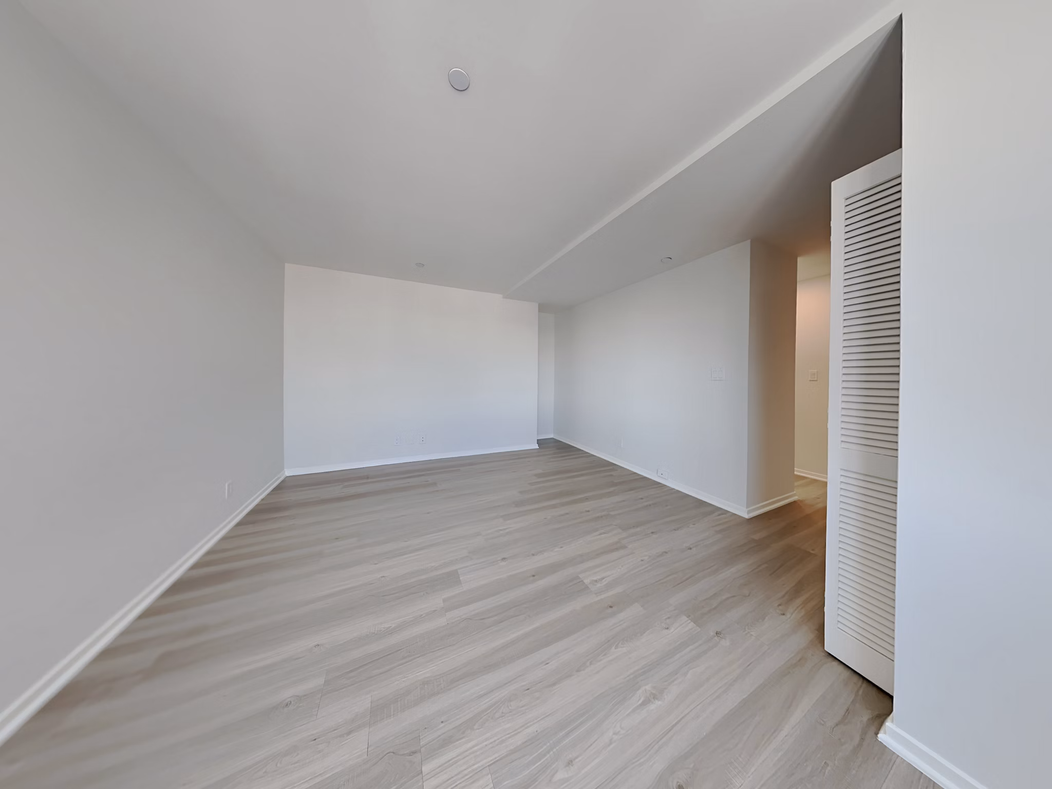 bedroom at 1700 California Street Apartments