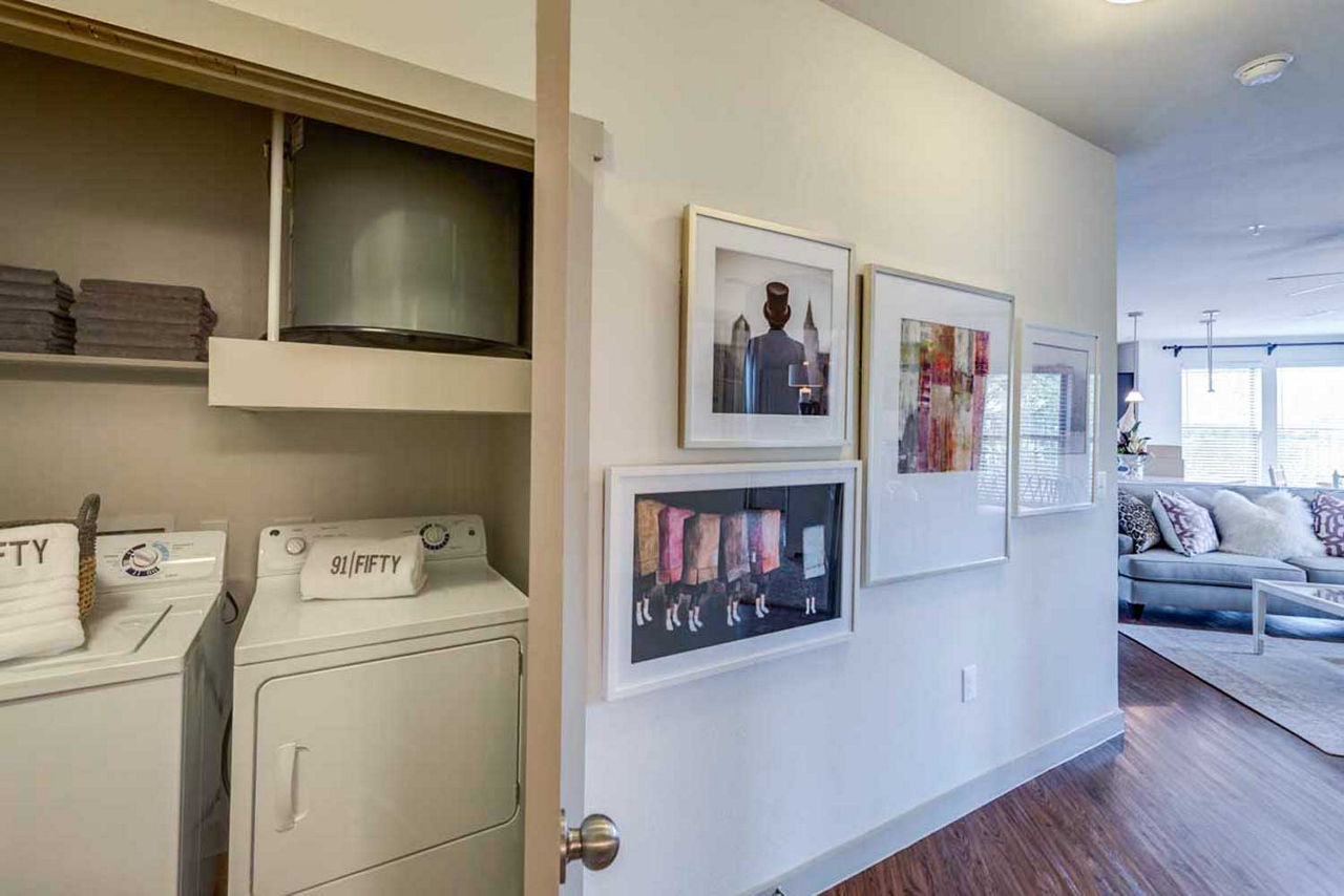 Laundry room at 91Fifty