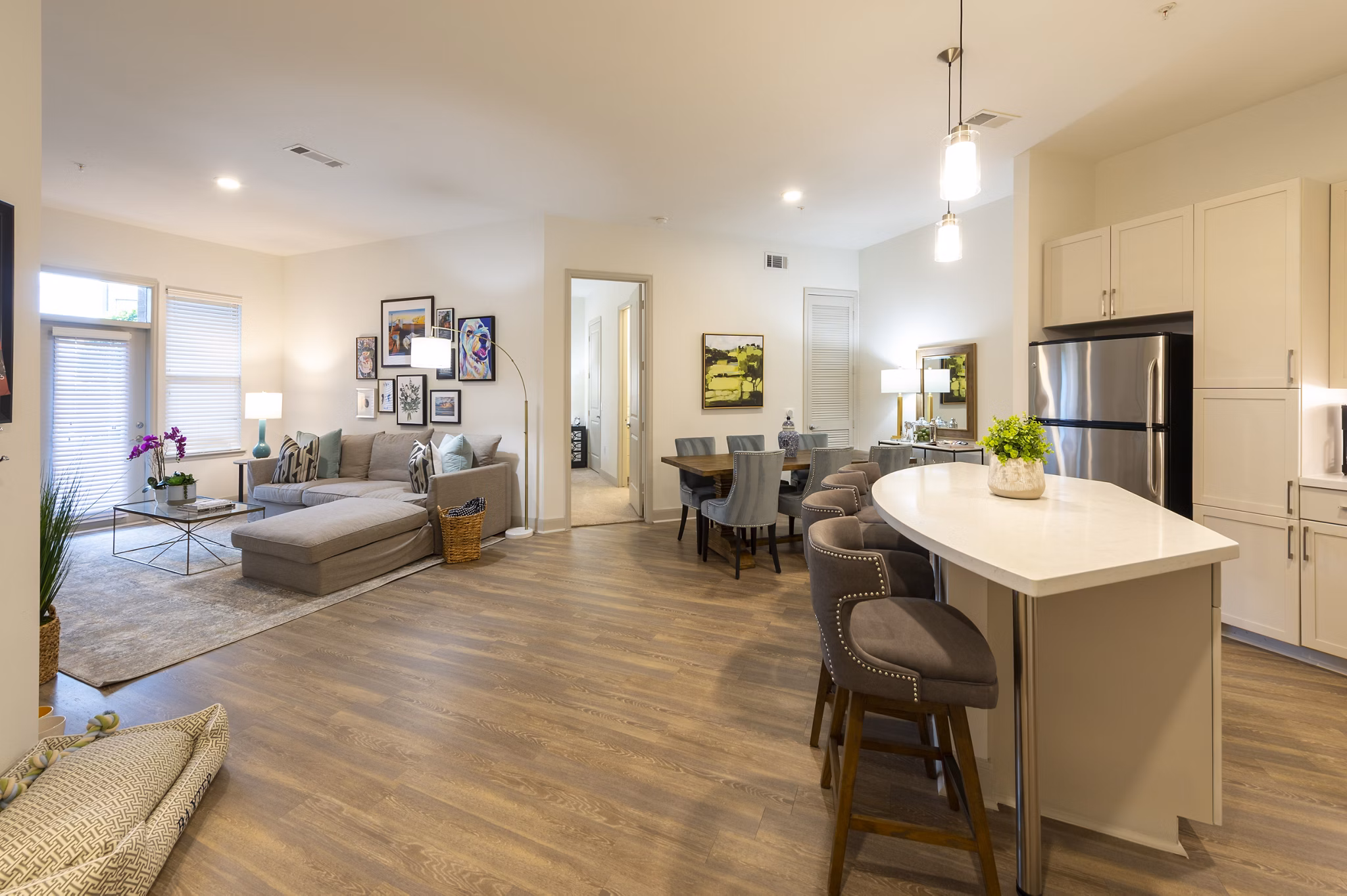 interior at The Briscoe River Oaks Apartments