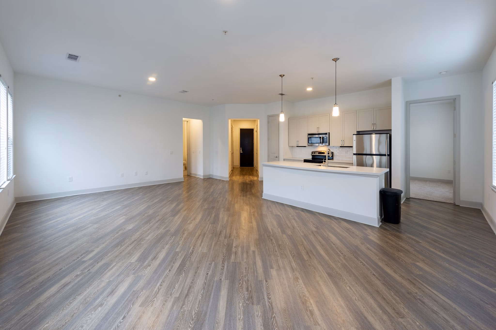living room at The Briscoe River Oaks Apartments