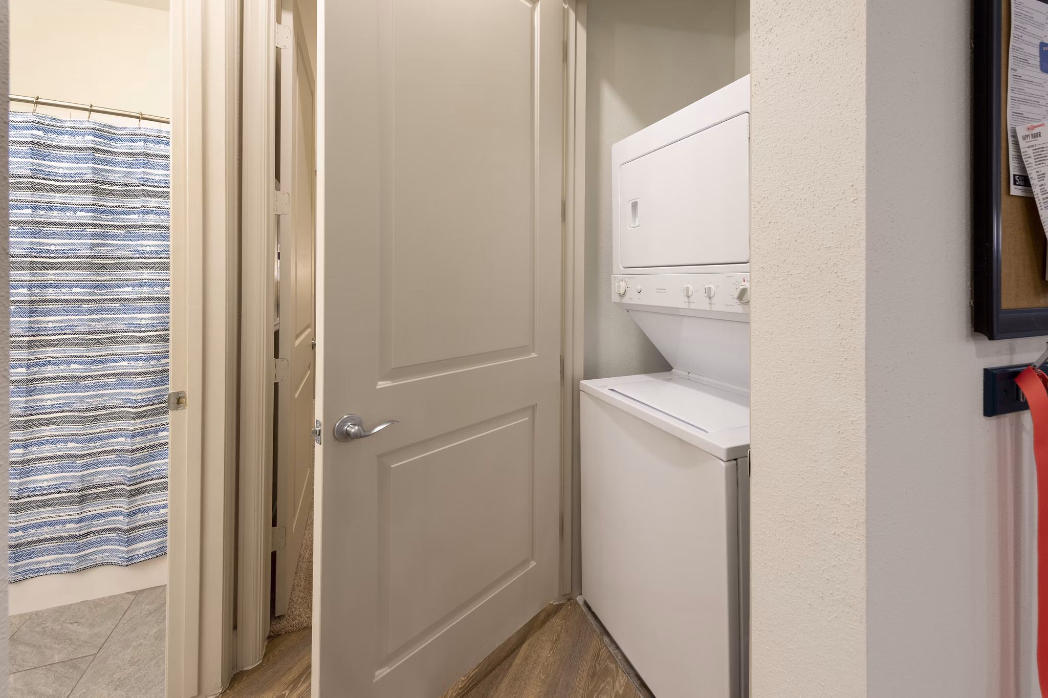laundry room at The Briscoe River Oaks Apartments