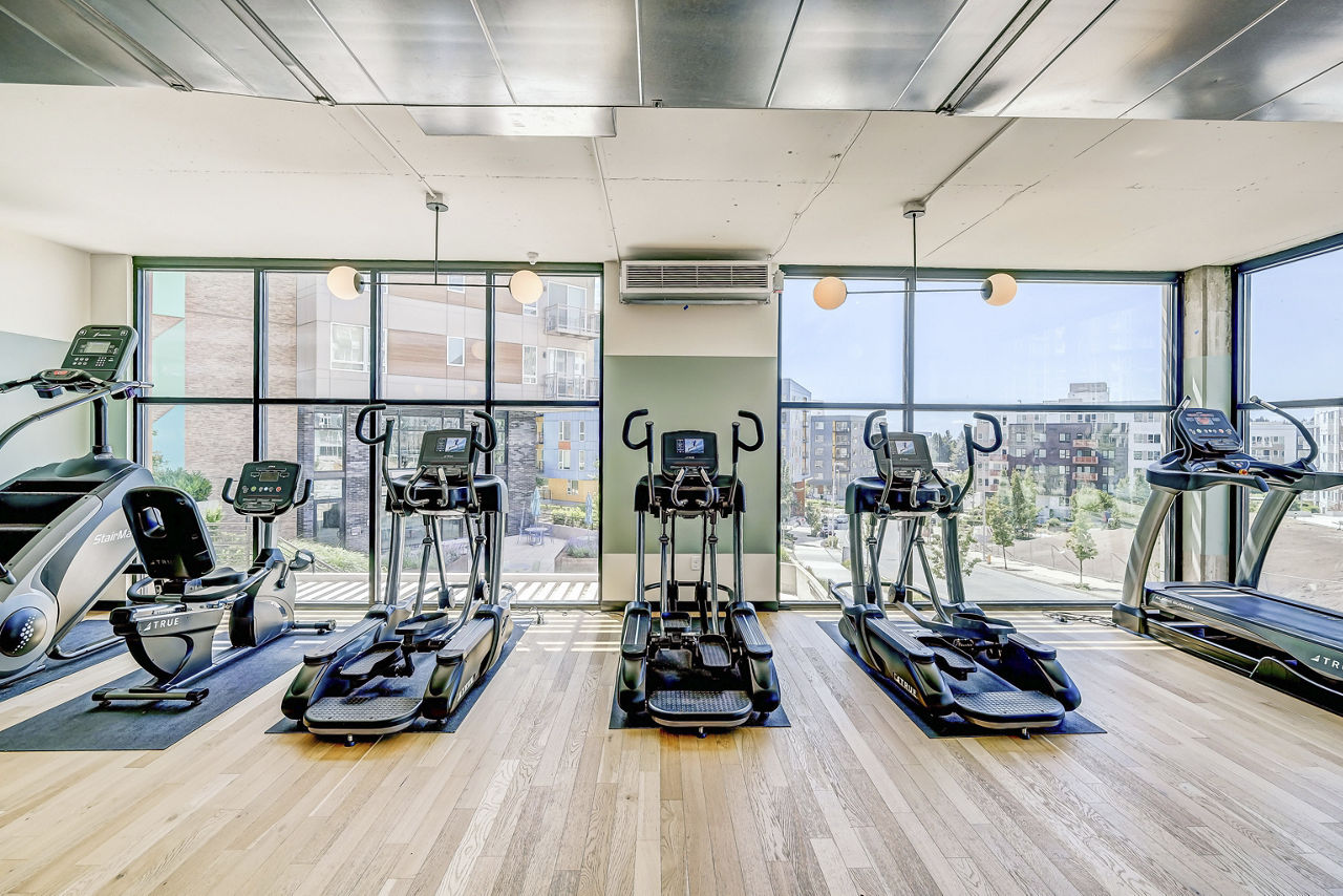 Gym at Parkside Esterra Park (1 of 6)