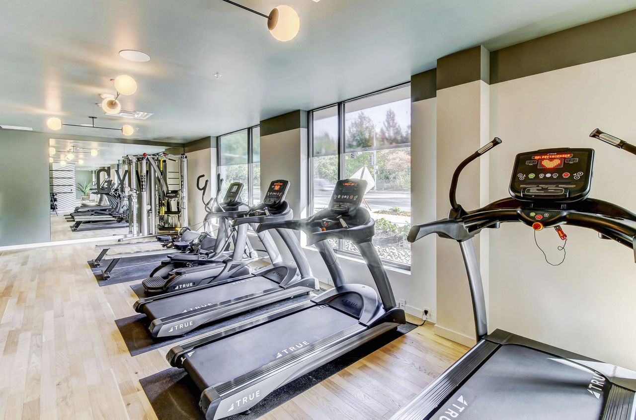 Gym at Parkside Esterra Park (5 of 6)