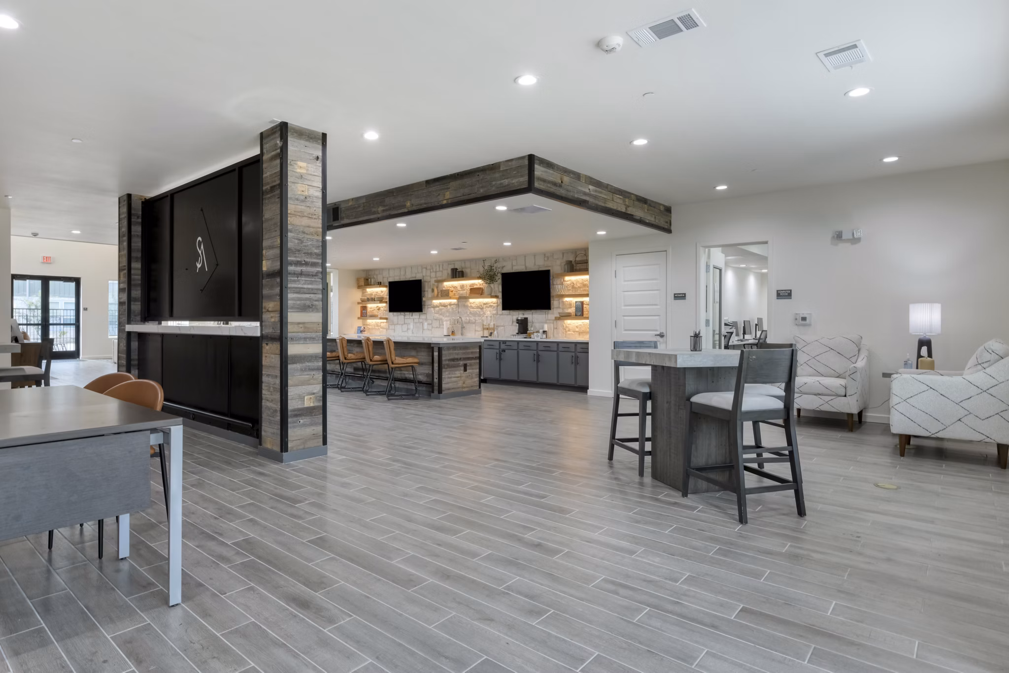 clubhouse at Sunstone Apartments