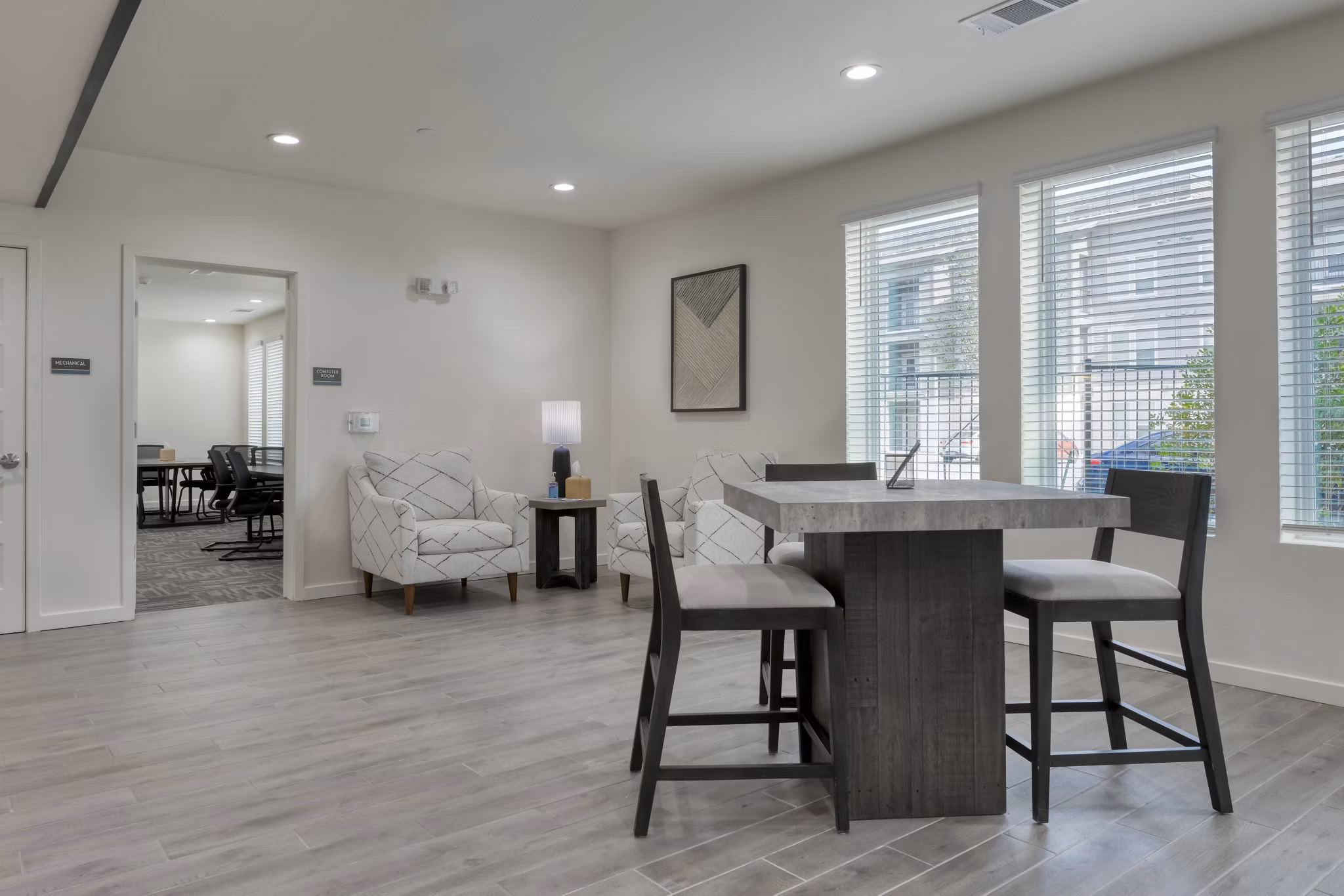 clubhouse at Sunstone Apartments