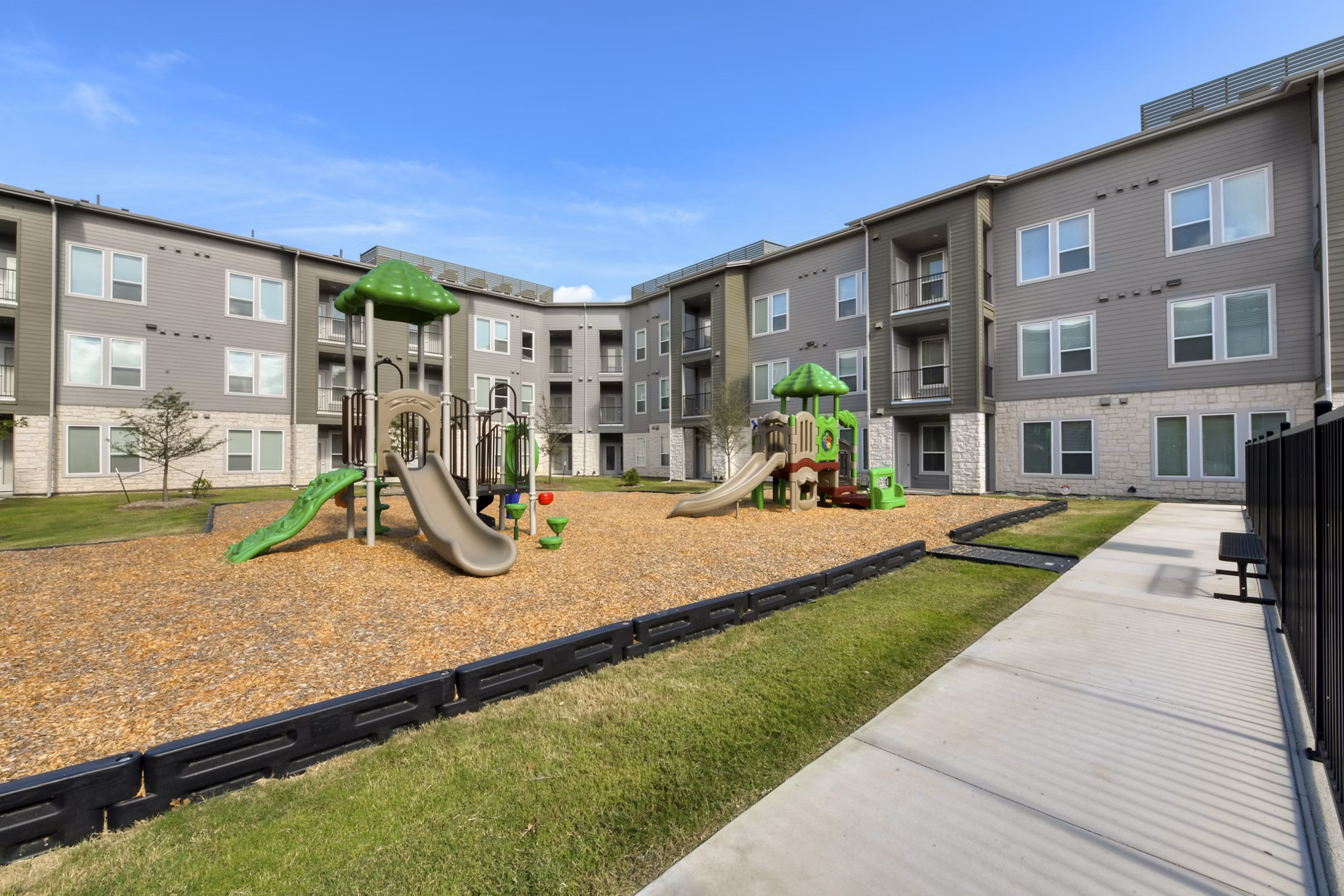 Recreational Area at Sunstone Apartments
