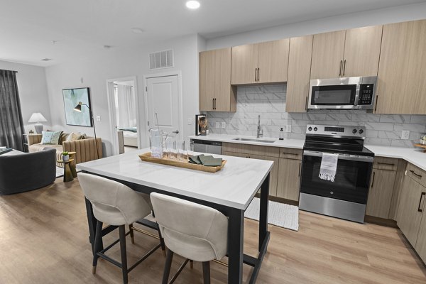 kitchen at Perimeter Pointe Apartments 